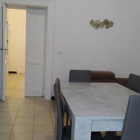 Cconforthotels Appartamento Crispi Бари Екстериор снимка
