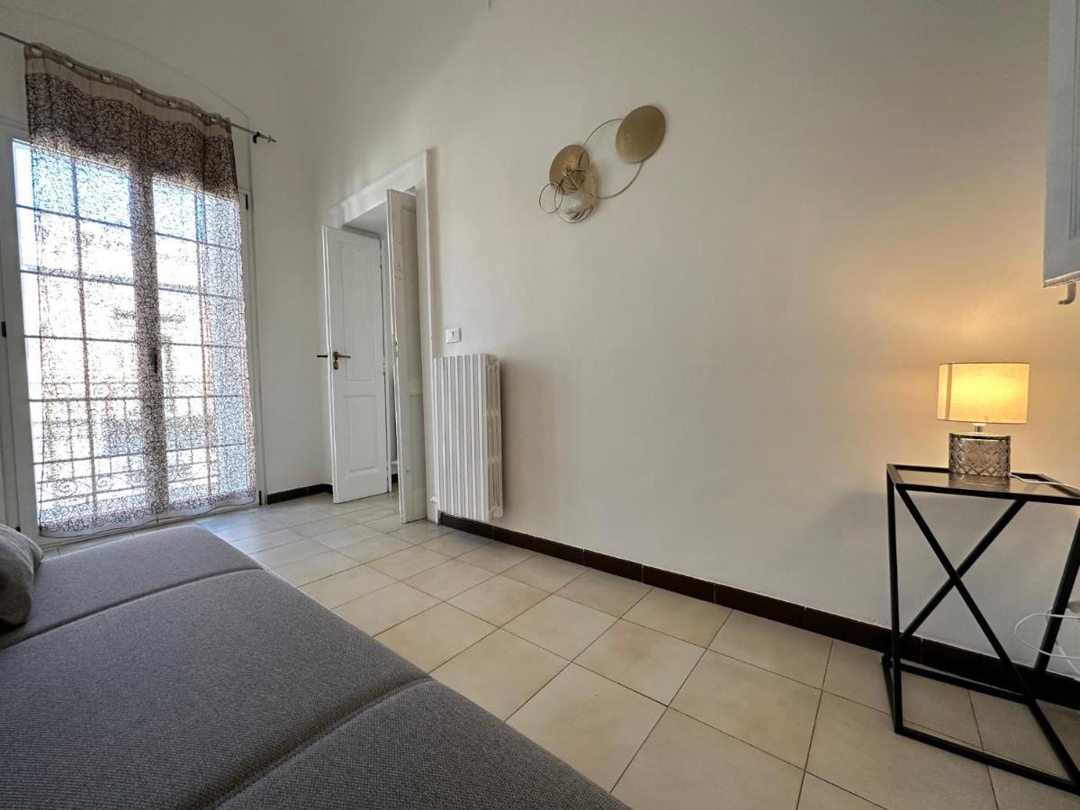 Cconforthotels Appartamento Crispi Бари Екстериор снимка