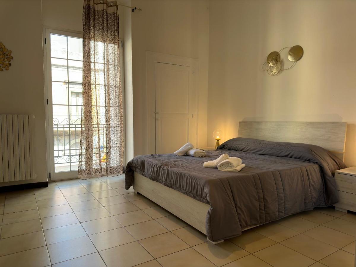 Cconforthotels Appartamento Crispi Бари Екстериор снимка