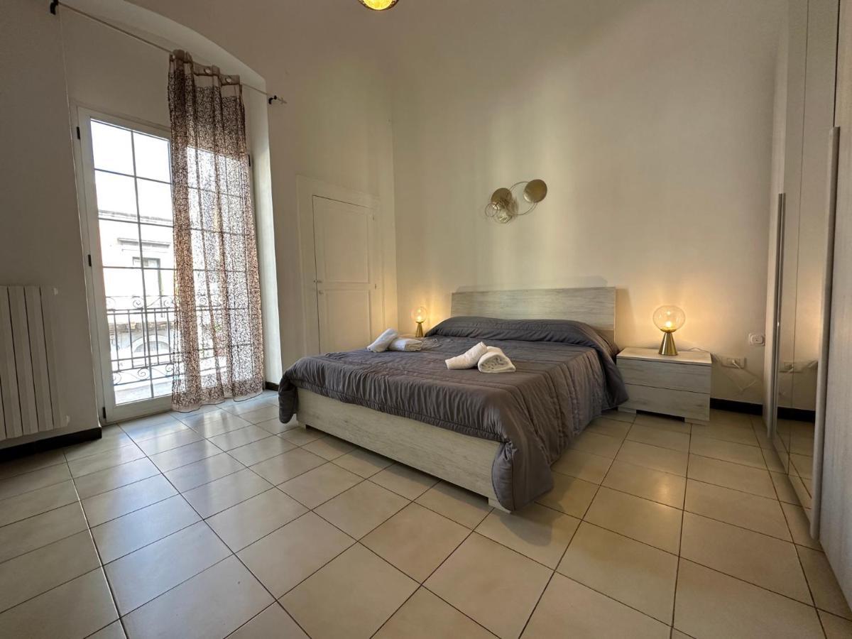 Cconforthotels Appartamento Crispi Бари Екстериор снимка