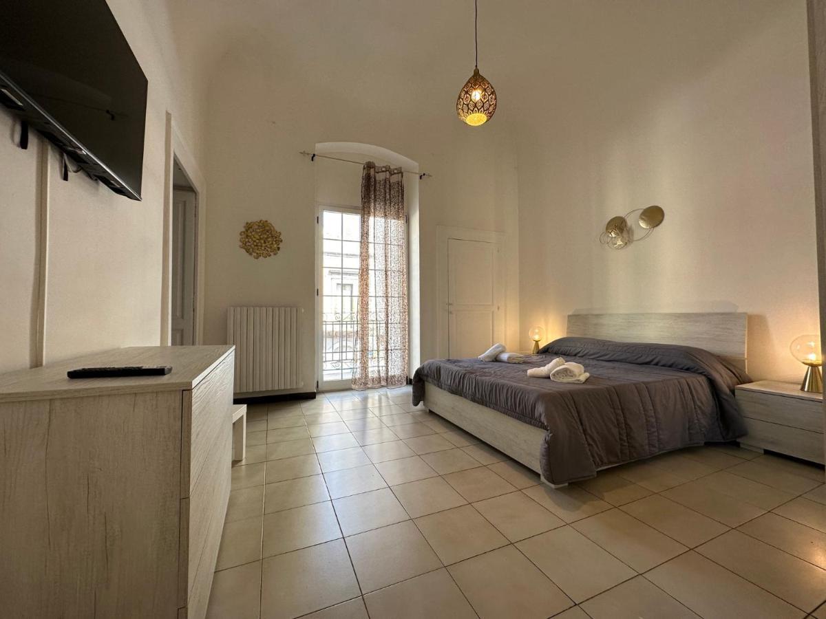 Cconforthotels Appartamento Crispi Бари Екстериор снимка