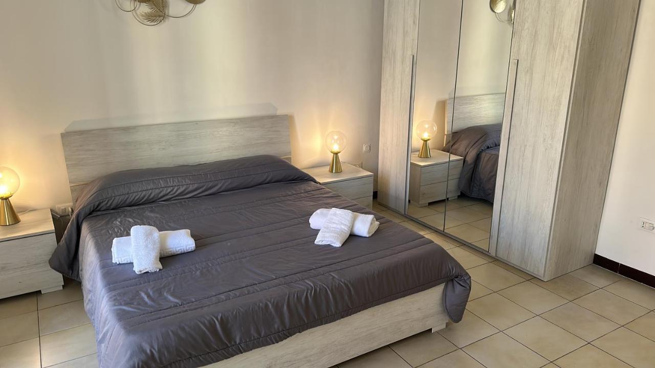 Cconforthotels Appartamento Crispi Бари Екстериор снимка